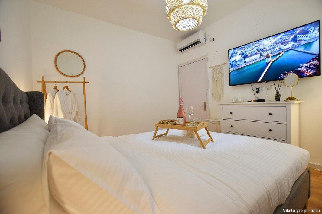 סוויטת דה אורו צפון  23  נופש - וי פור ויקיישן - V for Vacation