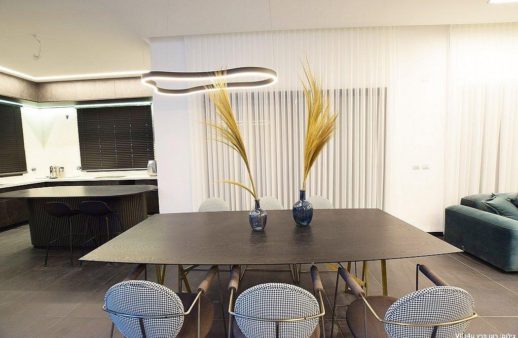 וילה סיימון רויאל צפון  12  נופש - וי פור ויקיישן - V for Vacation