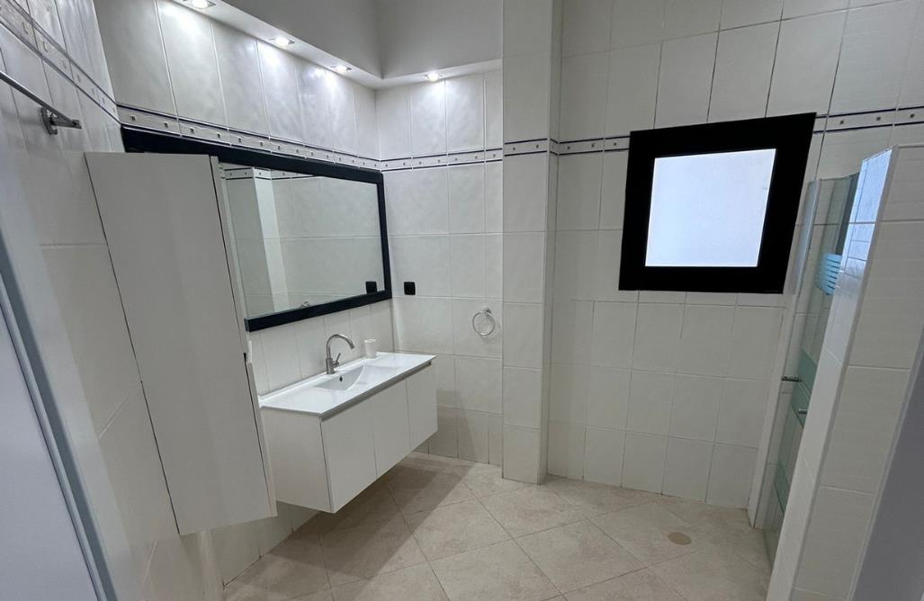 פנטהאוז מרינה מרכז  14  נופש - וי פור ויקיישן - V for Vacation