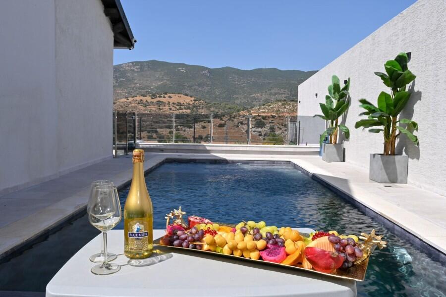 וילה לה רוסה - La Rosa צפון  20  נופש - וי פור ויקיישן - V for Vacation