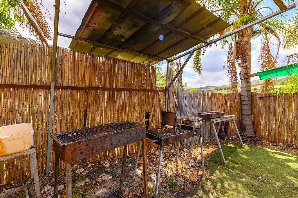 בינות תמרים מרכז  32  נופש - וי פור ויקיישן - V for Vacation