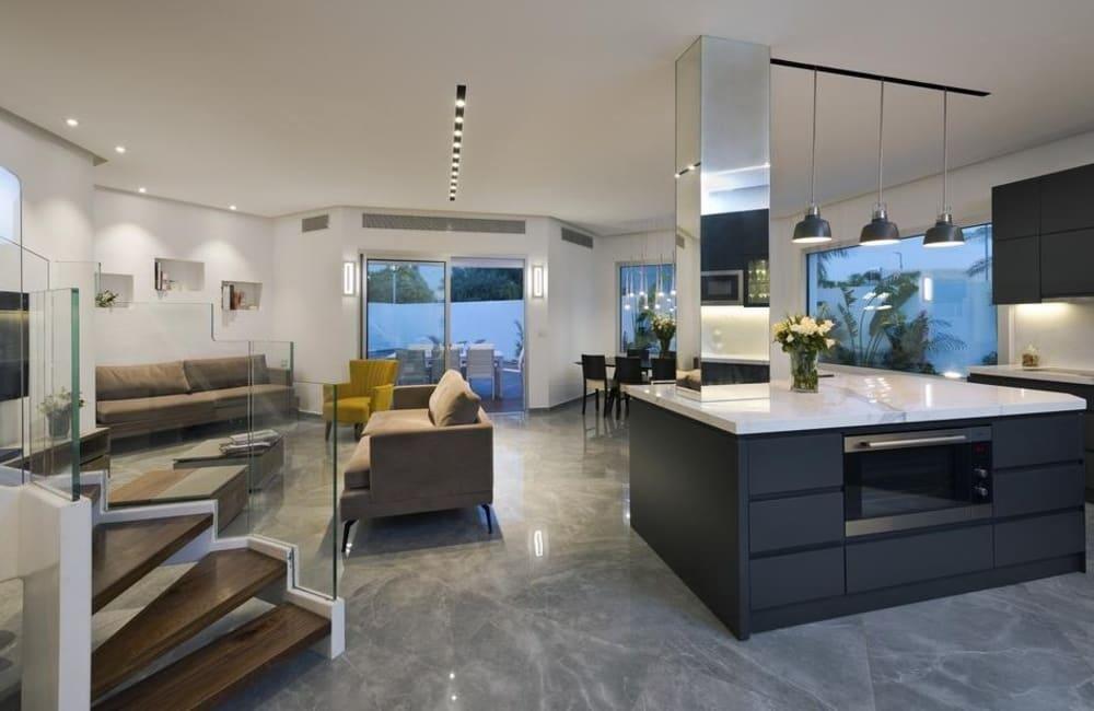 וילה גרדניה דרום  5  נופש - וי פור ויקיישן - V for Vacation