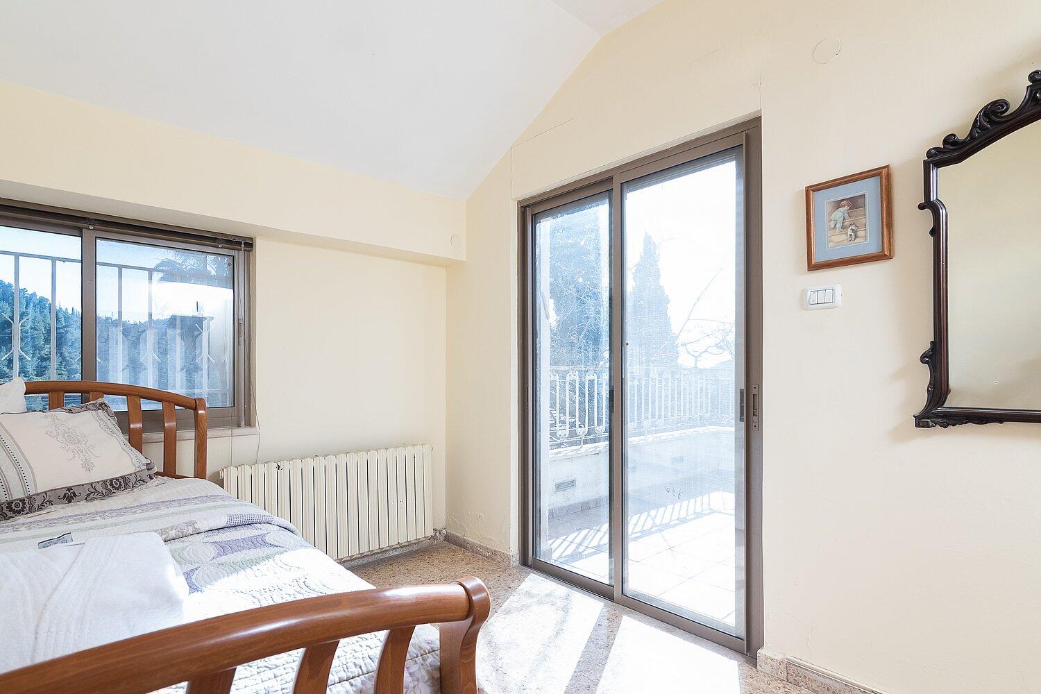 וילה בית זית מרכז  31  נופש - וי פור ויקיישן - V for Vacation