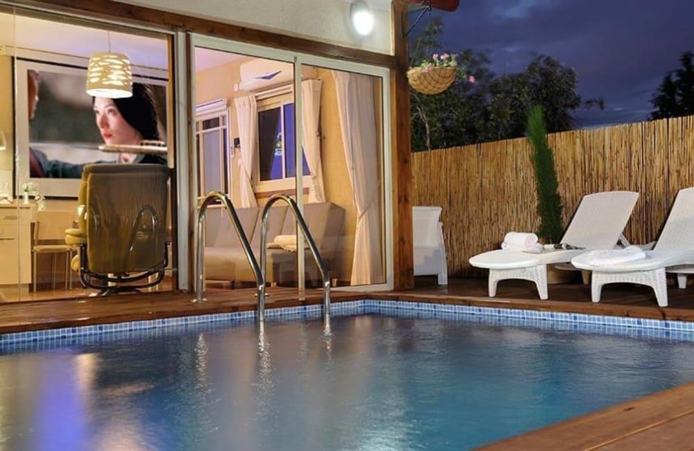 סוויטות גרין ובלו צפון  12  נופש - וי פור ויקיישן - V for Vacation