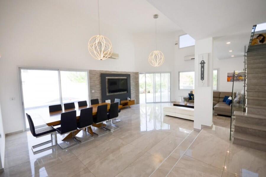 וילה אמרלד דרום  6  נופש - וי פור ויקיישן - V for Vacation