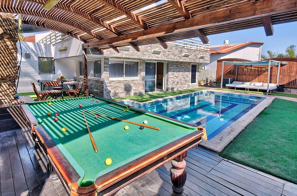 וילה דולב דרום  2  נופש - וי פור ויקיישן - V for Vacation