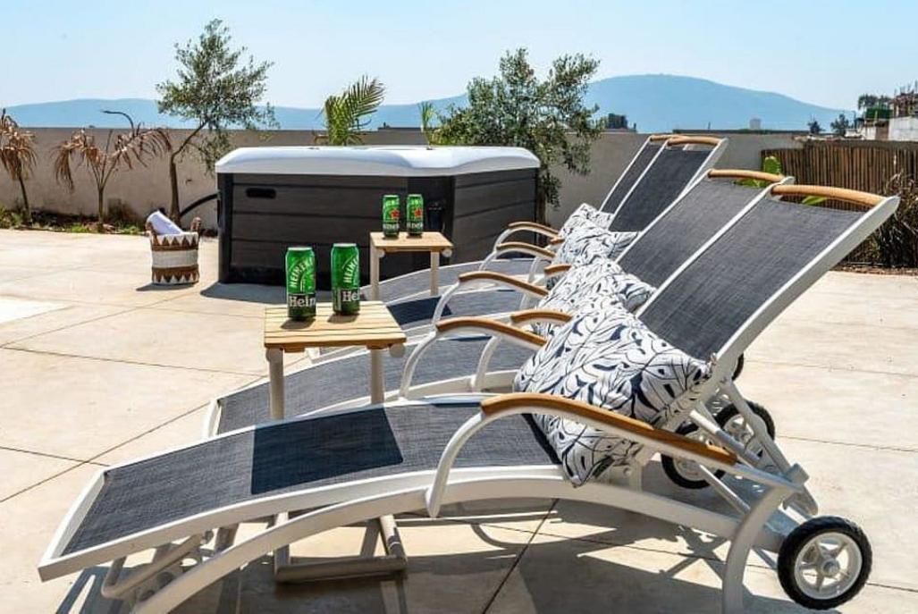 וילה אריאה בלו בוטיק צפון  17  נופש - וי פור ויקיישן - V for Vacation