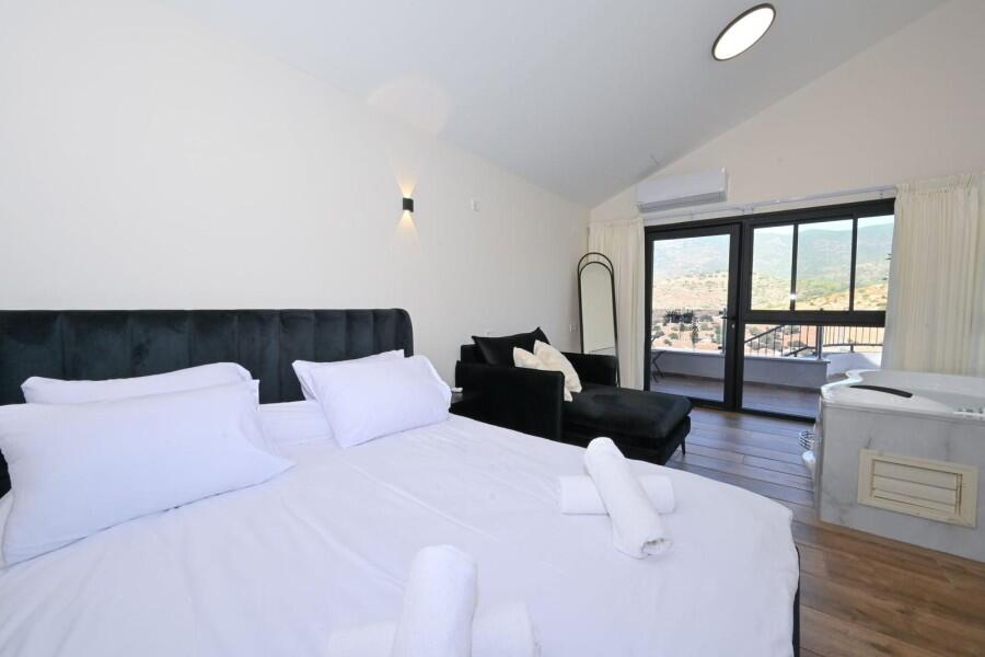 וילה לה רוסה - La Rosa צפון  10  נופש - וי פור ויקיישן - V for Vacation