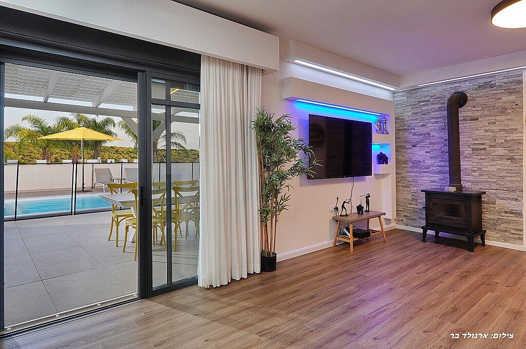 וילה דוריאל צפון  6  נופש - וי פור ויקיישן - V for Vacation