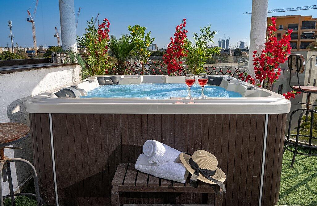 הפנטהאוז של תל אביב מרכז  18  נופש - וי פור ויקיישן - V for Vacation