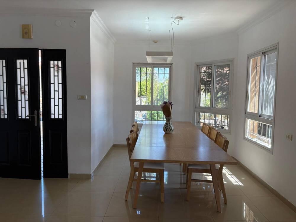 וילה נוף להרים צפון  8  נופש - וי פור ויקיישן - V for Vacation