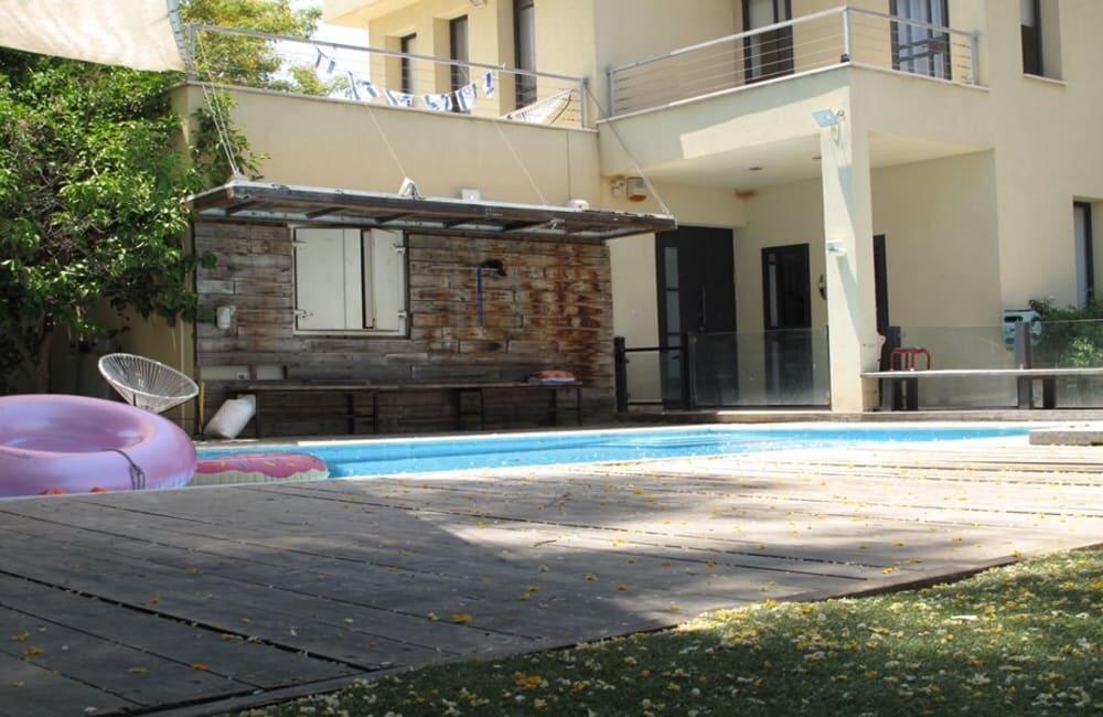 וילה כורזים צפון  14  נופש - וי פור ויקיישן - V for Vacation