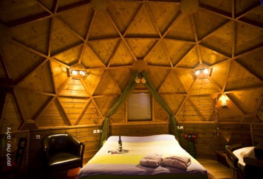 כיפת השמיים צפון  12  נופש - וי פור ויקיישן - V for Vacation