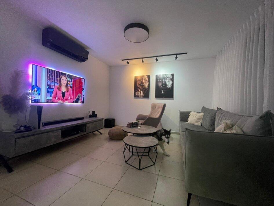 הולידיי בוטיק דרום  15  נופש - וי פור ויקיישן - V for Vacation