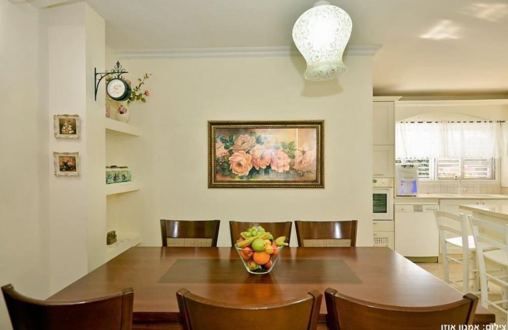 הולידיי פול צפון  14  נופש - וי פור ויקיישן - V for Vacation