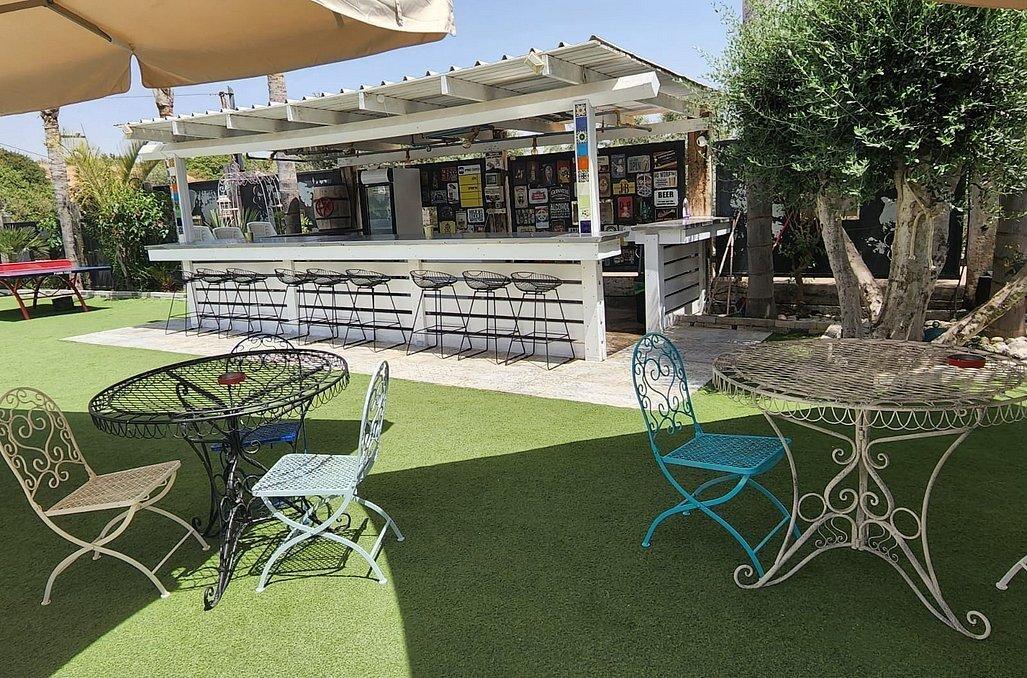 ארטמיס מרכז  39  נופש - וי פור ויקיישן - V for Vacation