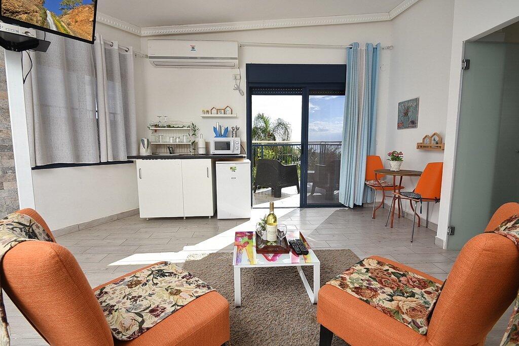 קסם האשוח צפון  25  נופש - וי פור ויקיישן - V for Vacation