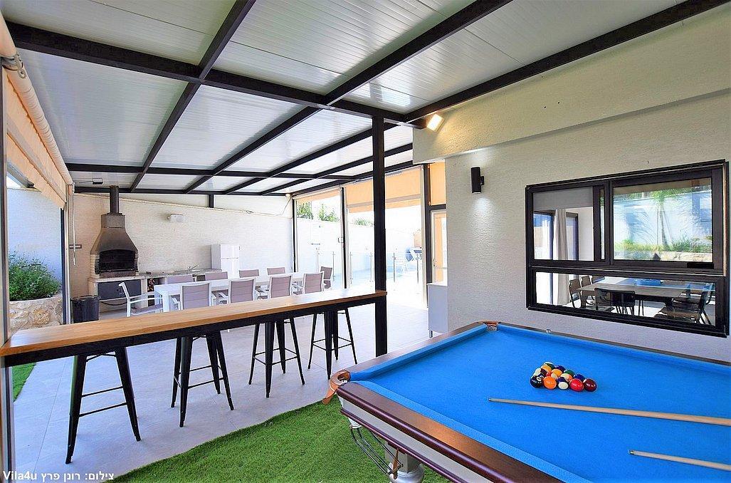 משק 19 צפון  15  נופש - וי פור ויקיישן - V for Vacation