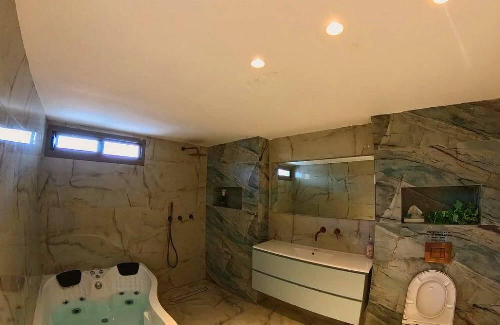 וילה כוכב טבריה צפון  15  נופש - וי פור ויקיישן - V for Vacation