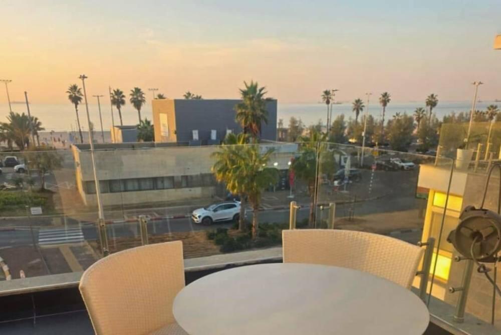 וילה לב הים מרכז  10  נופש - וי פור ויקיישן - V for Vacation