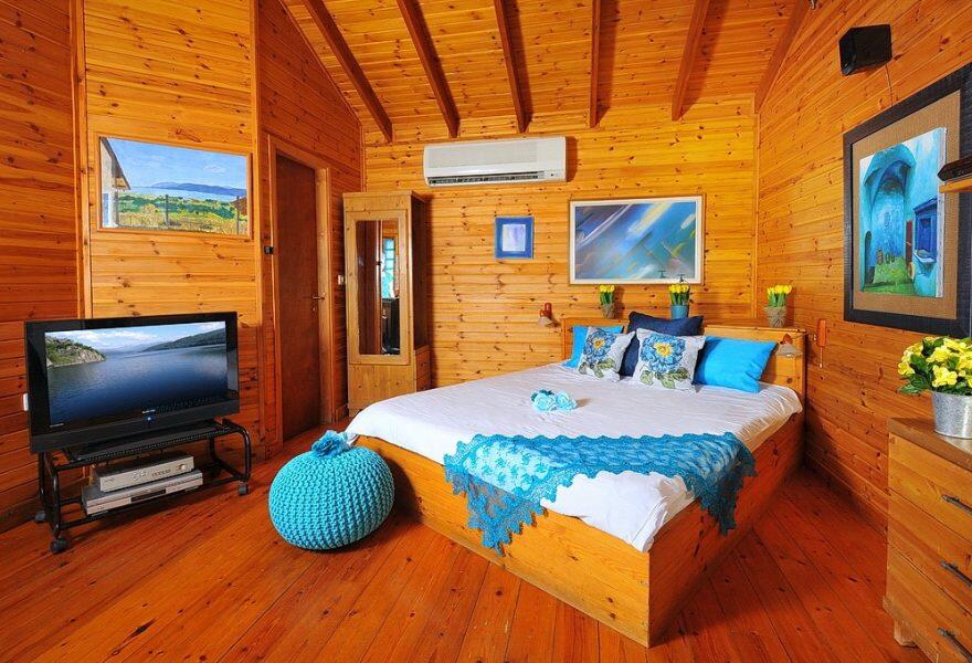 הבקתה בגולן צפון  8  נופש - וי פור ויקיישן - V for Vacation