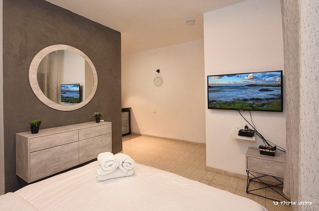 וילה יהלי צפון  15  נופש - וי פור ויקיישן - V for Vacation