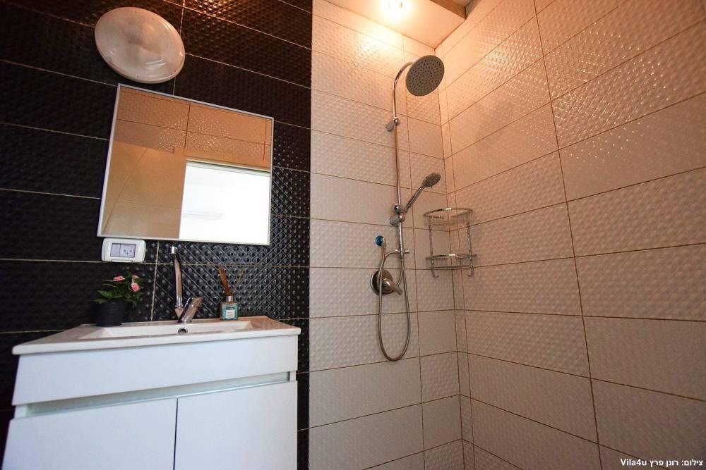 וילה האירוח הגלילי צפון  22  נופש - וי פור ויקיישן - V for Vacation