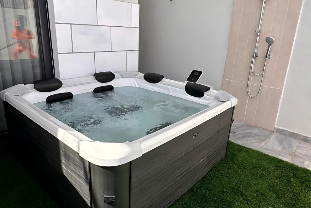 וילה מיה דרום  8  נופש - וי פור ויקיישן - V for Vacation