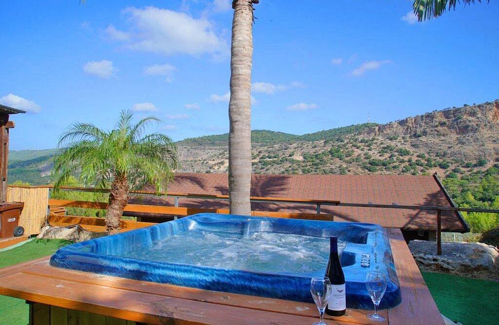 סוויטות קשת ואיתן צפון  4  נופש - וי פור ויקיישן - V for Vacation