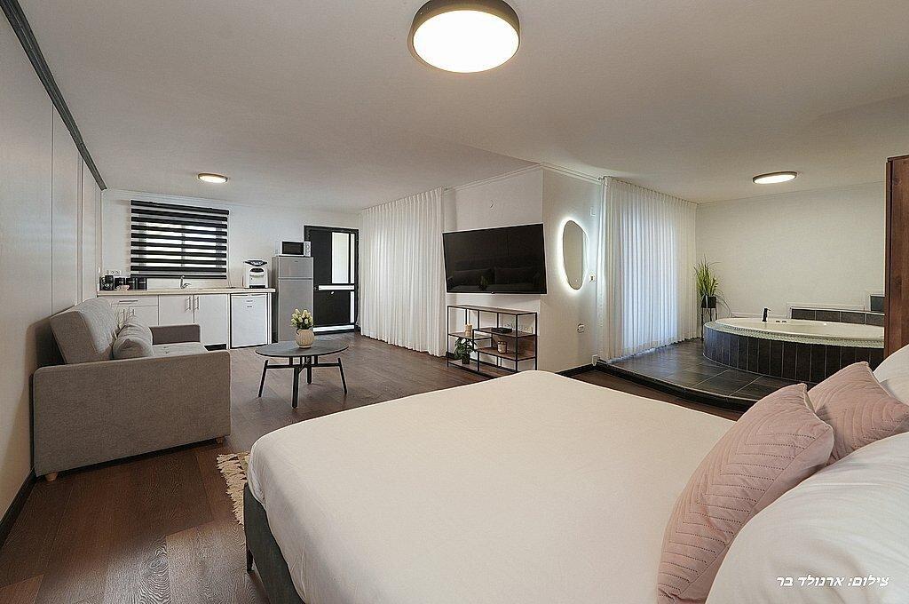 אחוזת דוריאל צפון  5  נופש - וי פור ויקיישן - V for Vacation