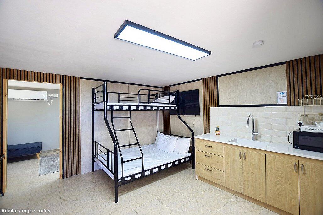 שוויץ בצפון צפון  18  נופש - וי פור ויקיישן - V for Vacation