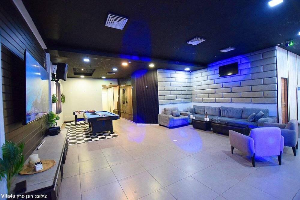 אינפיניטי לופט מרכז  4  לופט 4 יו