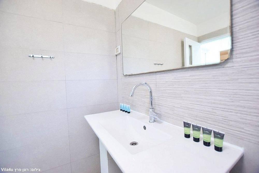 ויליג קומפלקס ריזורט דרום  15  נופש - וי פור ויקיישן - V for Vacation