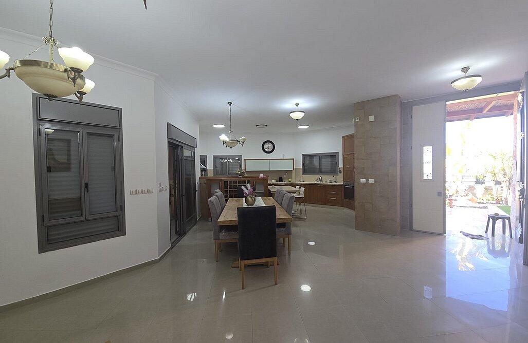 אחוזת השקד שדה צבי דרום  10  נופש - וי פור ויקיישן - V for Vacation