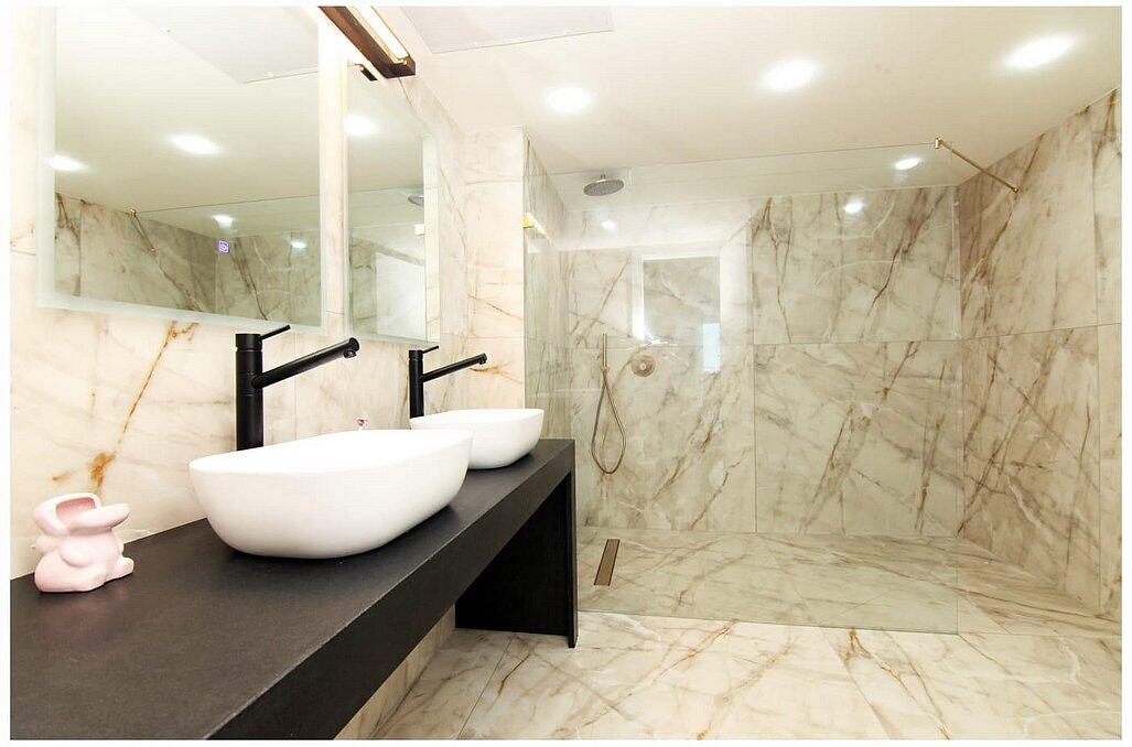 סוויטות אושן וויו מרכז  7  נופש - וי פור ויקיישן - V for Vacation