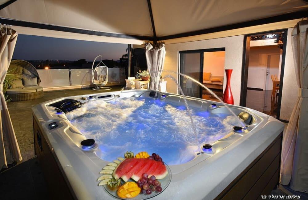 וילה מאיורי בוטיק צפון  37  נופש - וי פור ויקיישן - V for Vacation