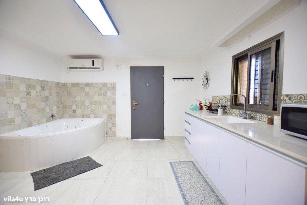 קסם הרימון מרכז  7  נופש - וי פור ויקיישן - V for Vacation