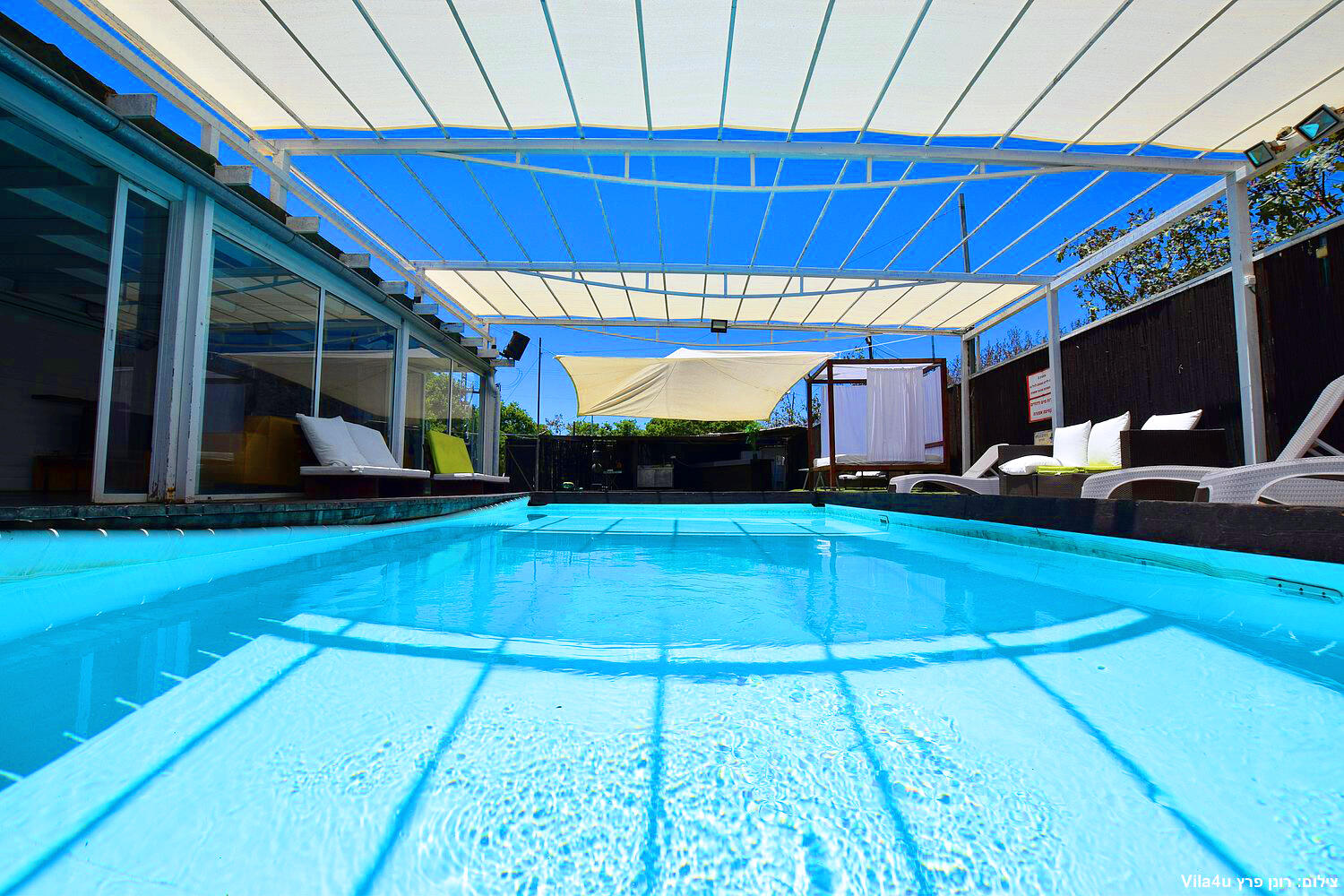 שדות אירוח בטבע מרכז  26  נופש - וי פור ויקיישן - V for Vacation