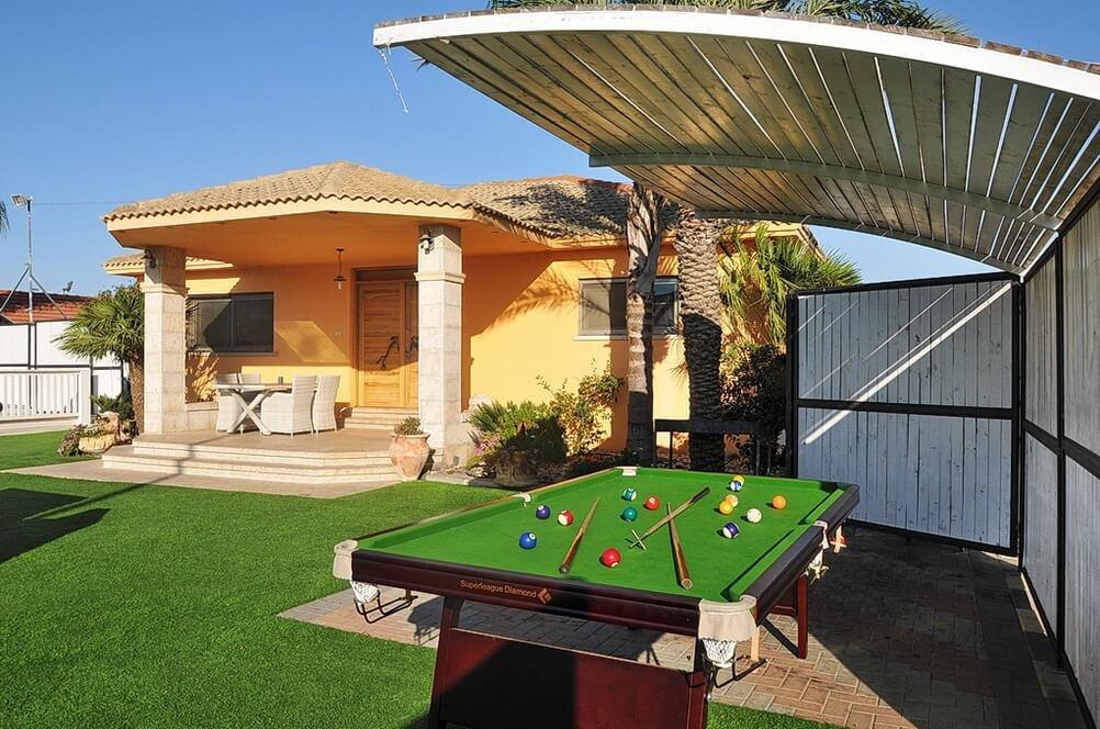 אחוזת בר דרום  6  נופש - וי פור ויקיישן - V for Vacation