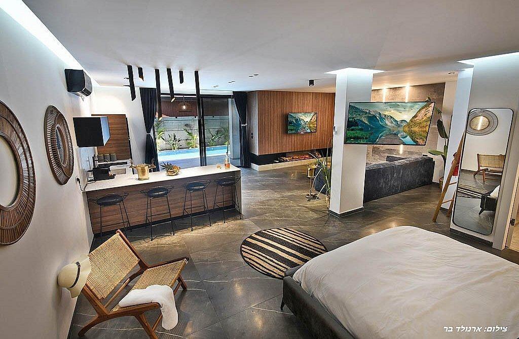 בל סוויטות יוקרה צפון  4  נופש - וי פור ויקיישן - V for Vacation