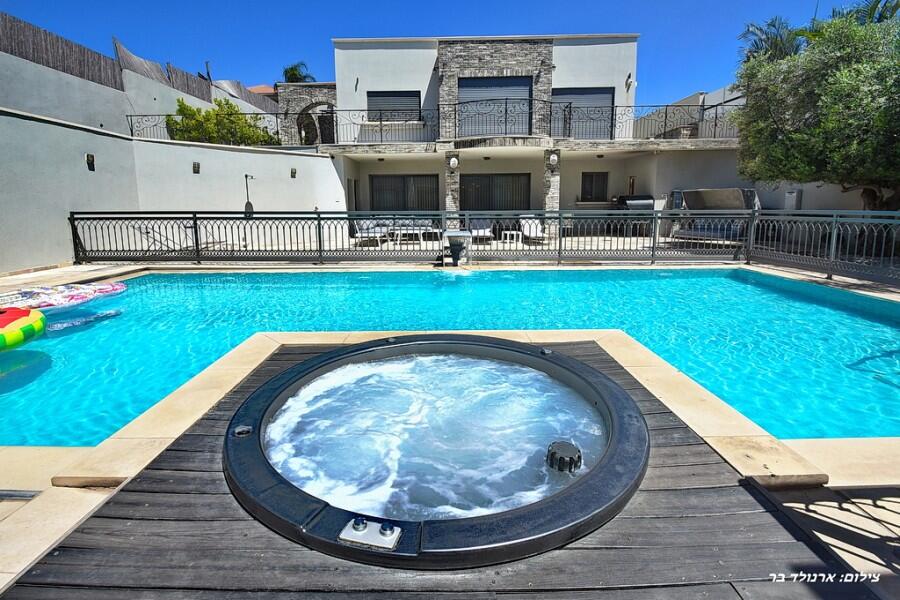 רינג דה בל צפון  7  נופש - וי פור ויקיישן - V for Vacation