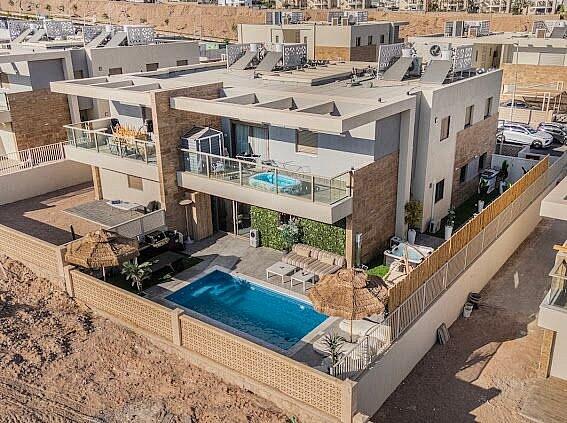 בית של אהבה בלב אילת דרום  19  נופש - וי פור ויקיישן - V for Vacation