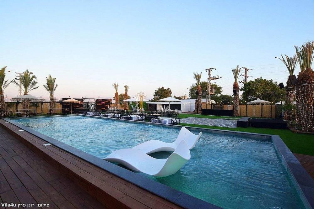 אמיליה איוונטס מרכז  25  לופט 4 יו