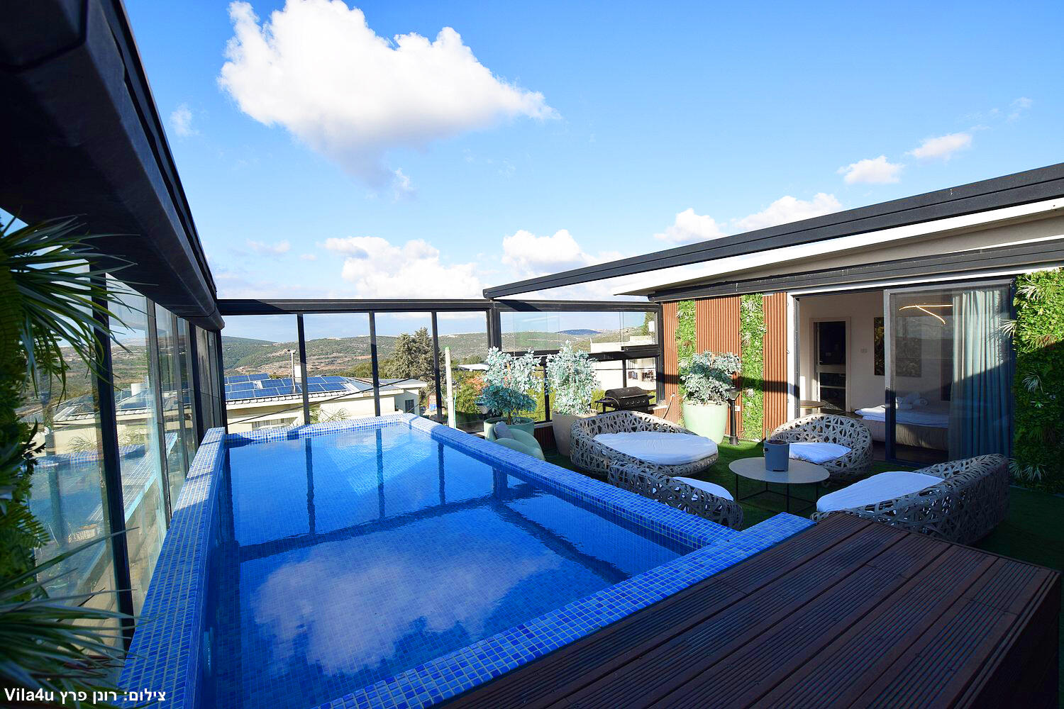 וילה קינג רפאל צפון  39  נופש - וי פור ויקיישן - V for Vacation