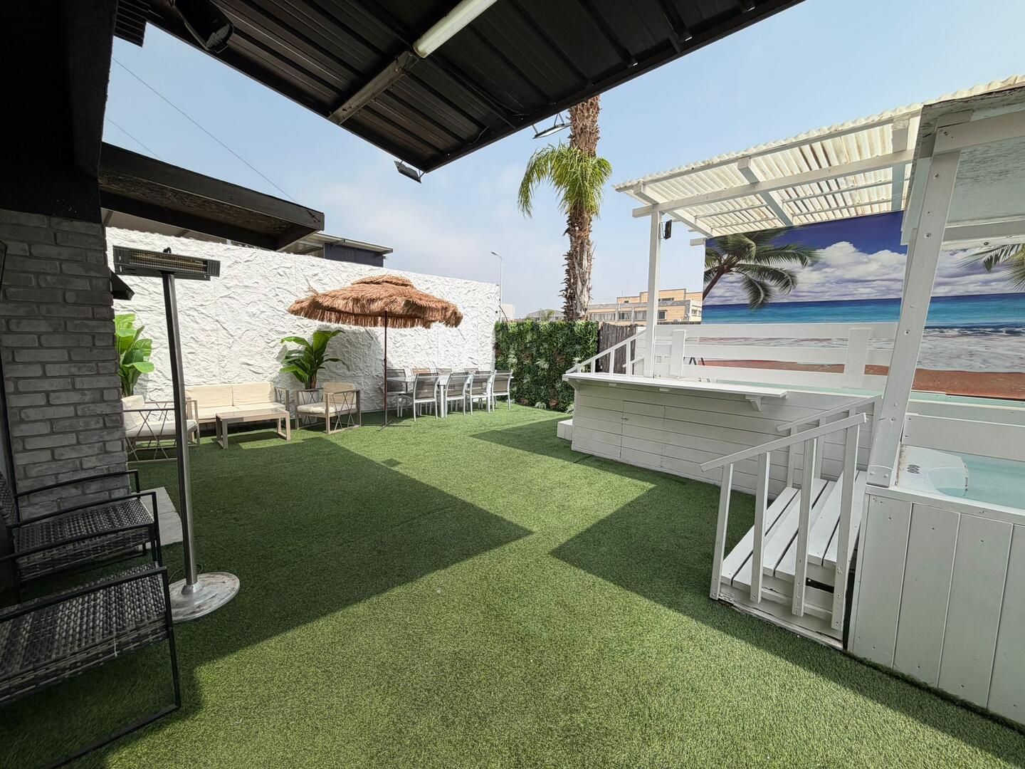 מתחם אופוריה אור עקיבא מרכז  5  נופש - וי פור ויקיישן - V for Vacation