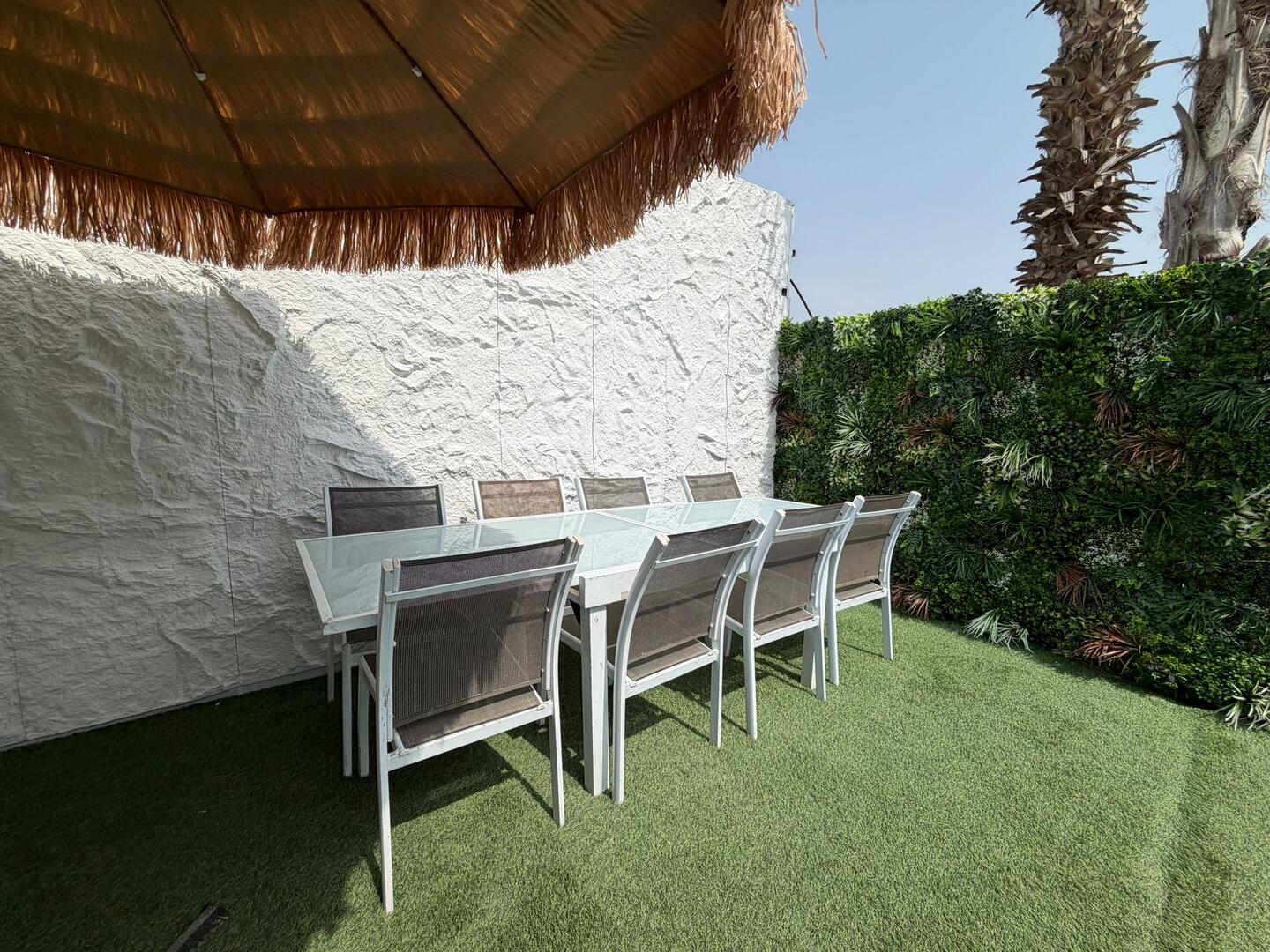 מתחם אופוריה אור עקיבא מרכז  24  נופש - וי פור ויקיישן - V for Vacation