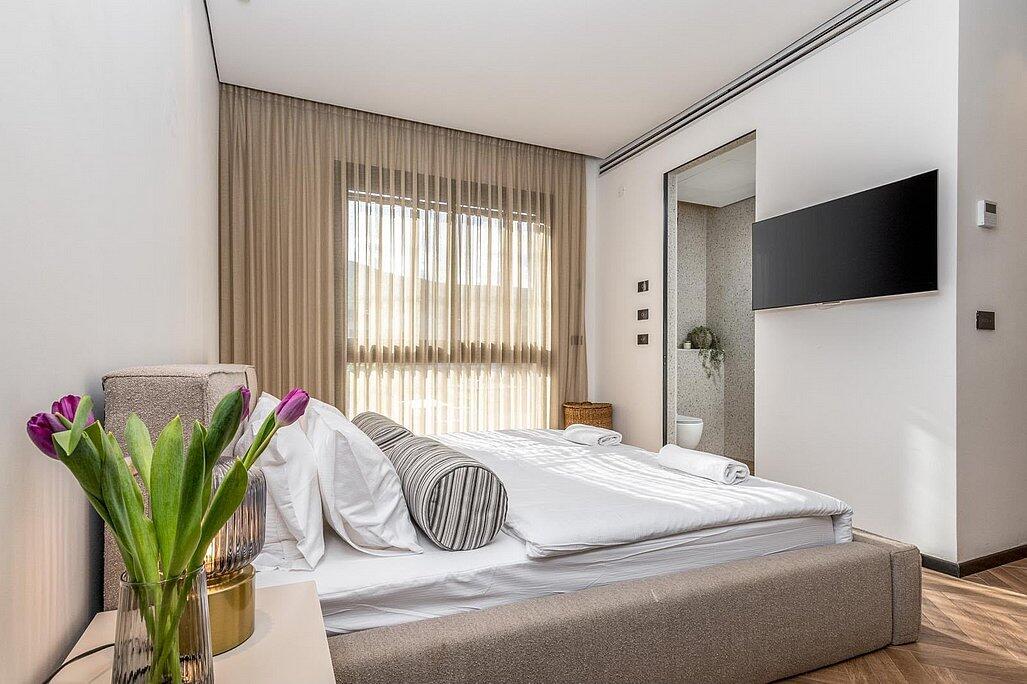 וילה בראשית צפון  26  נופש - וי פור ויקיישן - V for Vacation