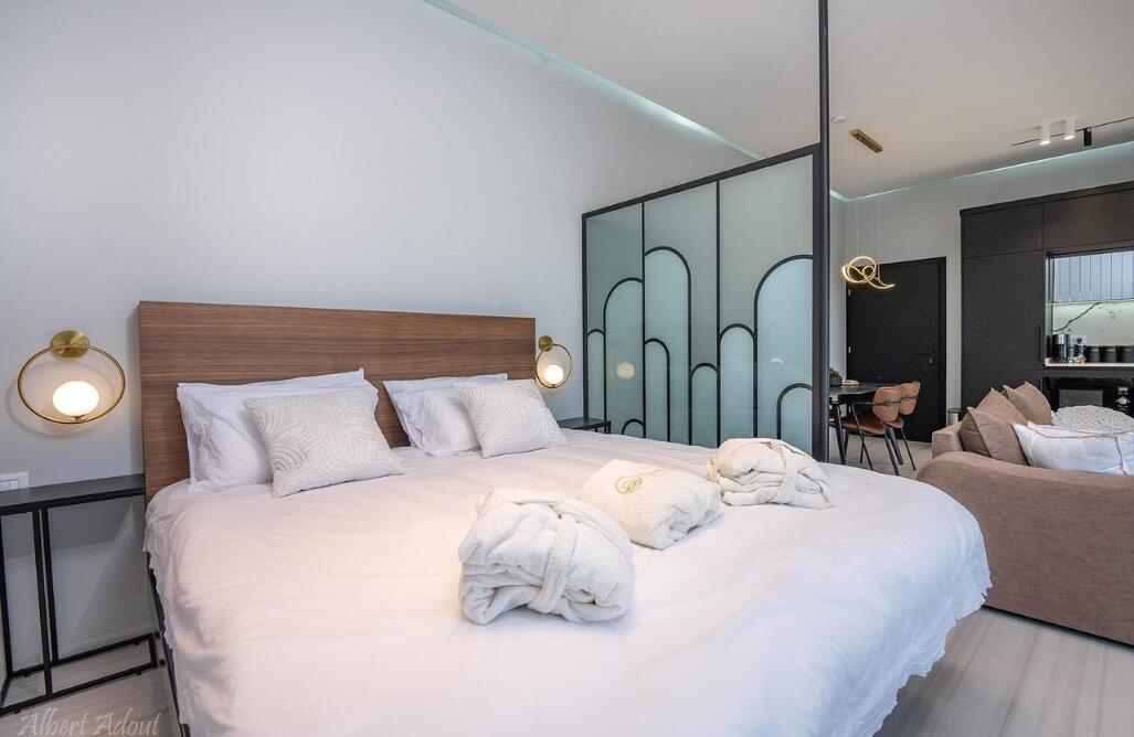 ארקו סוויט צפון  10  נופש - וי פור ויקיישן - V for Vacation