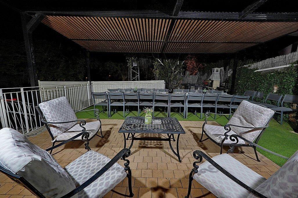 שקד באופק - וילה בוטיק צפון  37  נופש - וי פור ויקיישן - V for Vacation