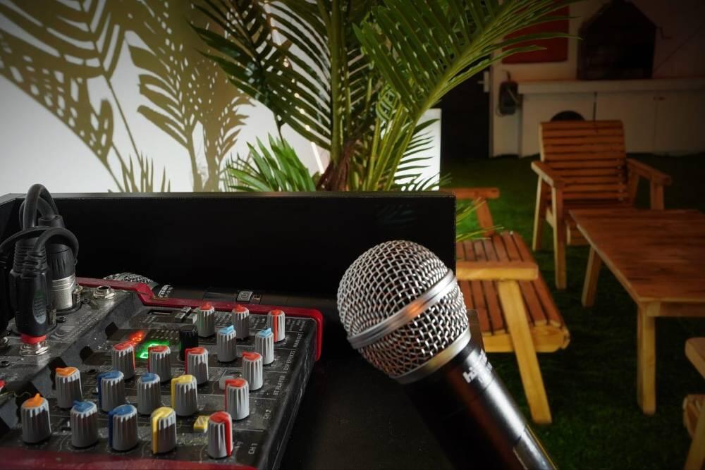 מתחם אירוח וויט - White מרכז  23  לופט 4 יו